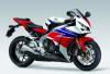 Az j modelleken tl a sportos robog NSC50R a csupasz CB1100 s a CRF450 Rally a Honda bemutatta a CBR1000RR Fireblade a CB1000R s a Hornet j szneit A Tzpenge mszaki tartalmait tekintve