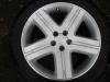 Nokian tli 215/55R17 98 V TL / Gyri alufelni 17x7 - SUBARU FORESTER