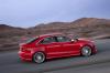 Az Audi S3 Limousine mrcl szolglhat vetlytrsai krben 2 0 TFSI erforrsa vrbeli nagyteljestmny motor amely 221 kW 300 LE teljestmnyt s 380 newtonmter maximlis forgatnyomatkot produkl s az S tronic sebessgvltval tlagosan mindssze 6 9 liter zemanyaggal is beri 100 kilomterenknt A ngyajts modell dinamikus karaktert kompromisszumot nem tr futm technikja s kvetkezetes knnyszerkezetes konstrukcija emeli ki mg jobban