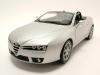 Alfa Romeo Spider 2007 silber, Modellauto 1:18 / Welly