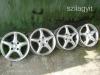 Suzuki swift feher Felni