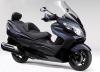 Suzuki's Burgman 400 - big scooter looks, 400cc motor