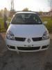 n is a Suzuki Swi s a Renault Clio kztt hezitltam Vgl azrt dntttem a Clio mellett mert a hitellehetsg kedvezbbnek bizonyult Mindenesetre nem bntam meg nagyon jl kezelhet az aut Igaz mg csak kt hnapja van meg s alig tbb mint 3000 km t mentem vele de szuper j Ahogy a Suzuki tesztvezetse alapjn rzkelem valamivel lgyabb a futmve nem pattog el gy az thibkon ami nagyon tetszik Felszereltsgre pedig ugyanaz kb egy ron is van csak mondom a hitel